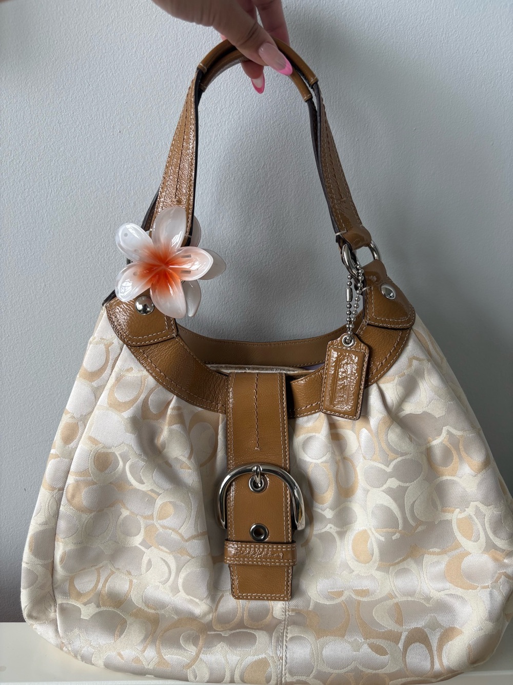 Coach Soho Lynn Hobo Cream & Tan Shoulder Bag